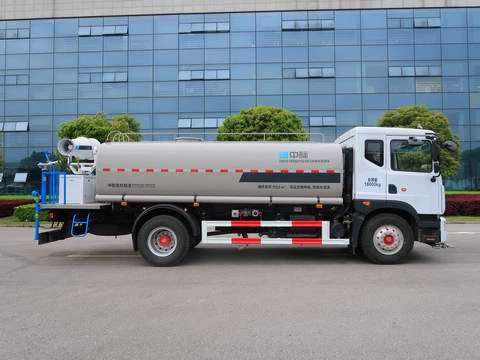4*2 Medium Water Tank Truck 8cbm 8m3 Rear Tanker Washing Devices Special Vehicle